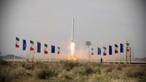 Lanza con éxito Irán su primer satélite militar “Nor 1”