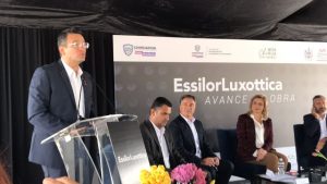 Celebra Bonilla inversión de 280 mdp para empresa Essilor Luxottica