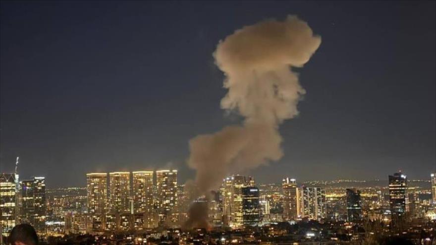 Irán ataca bases aéreas de Estados Unidos con misiles y drones en la región