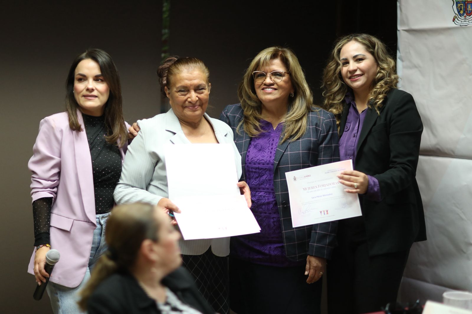 Reconocen a mujeres que impulsan una vida libre de violencia en Ciudad Juárez