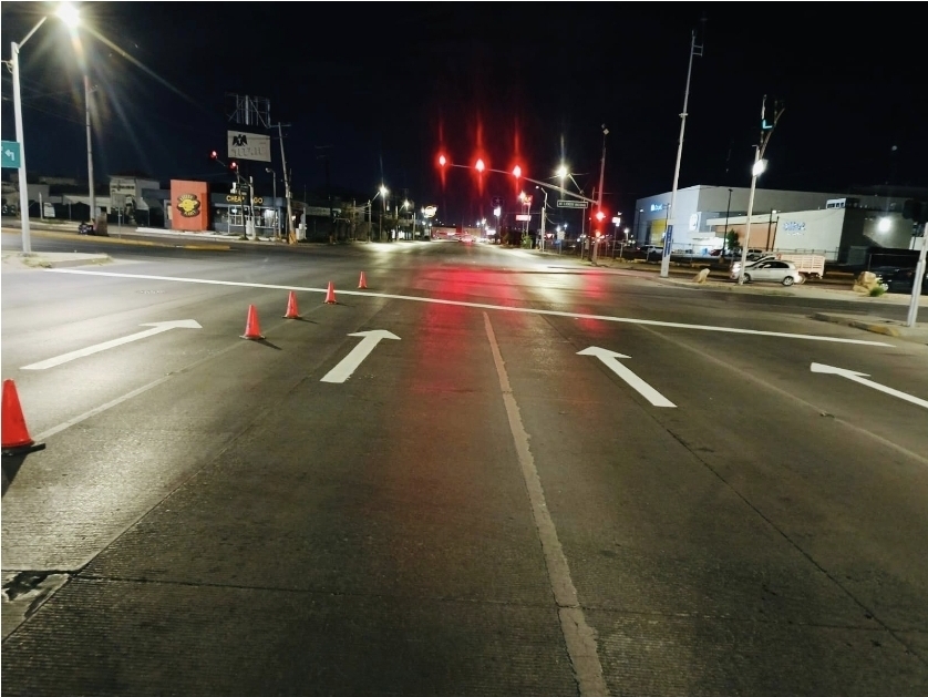 Realiza Control de Tráfico trabajos de pintura en la ciudad