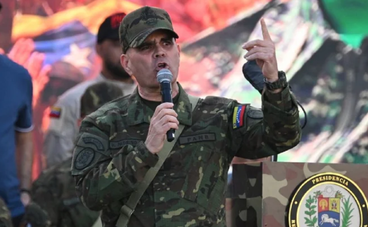 Delcy Rodríguez destituye a Vladimir Padrino