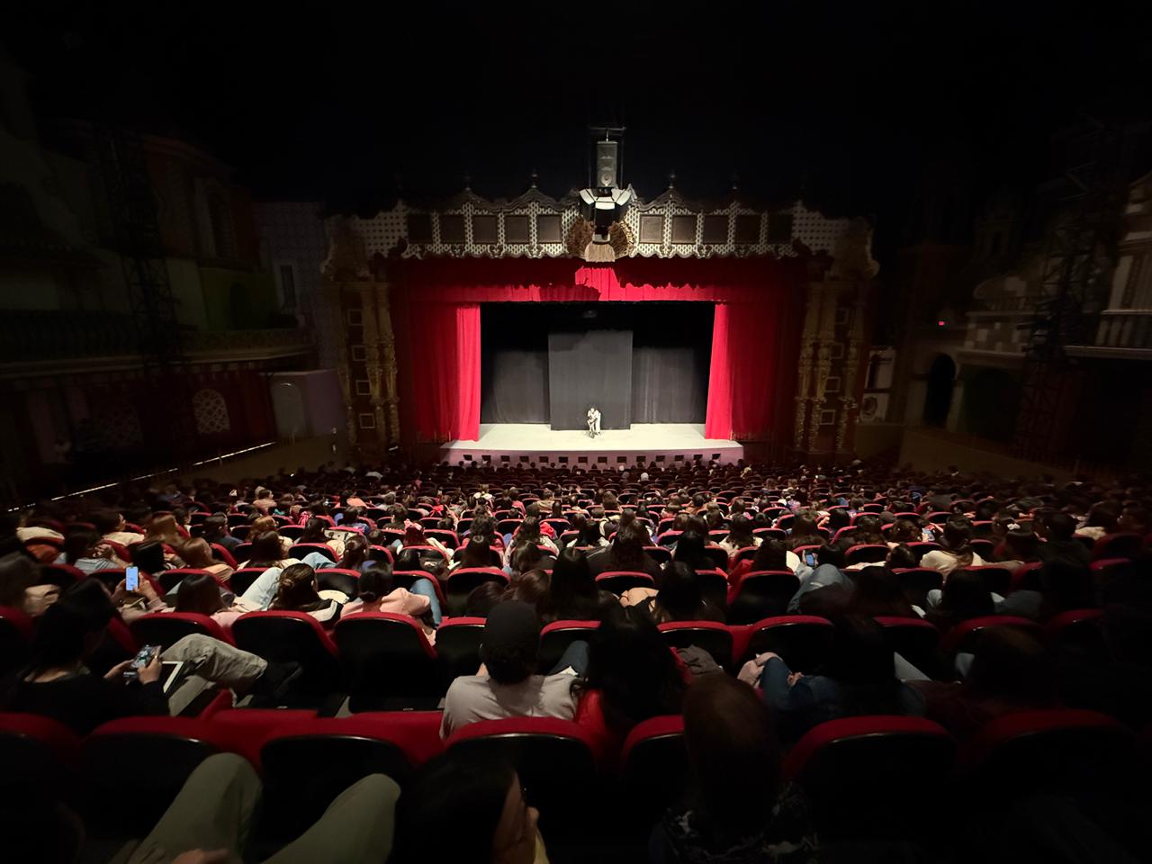 Entre risas inicia la Muestra Municipal de Teatro