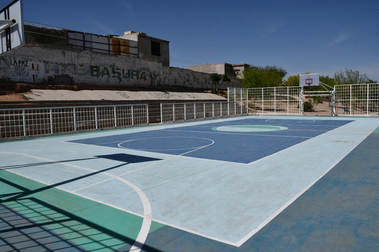 Avanza Obras Públicas en la rehabilitación del parque Barragán