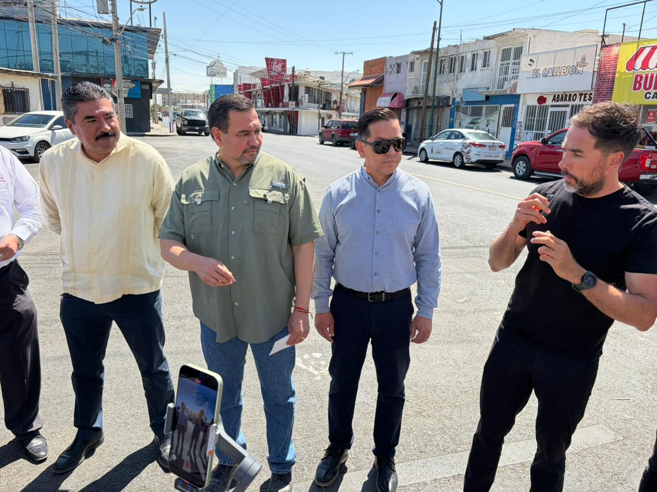 Locatarios y residentes agradecidos con el programa Mejoramiento de Vialidades