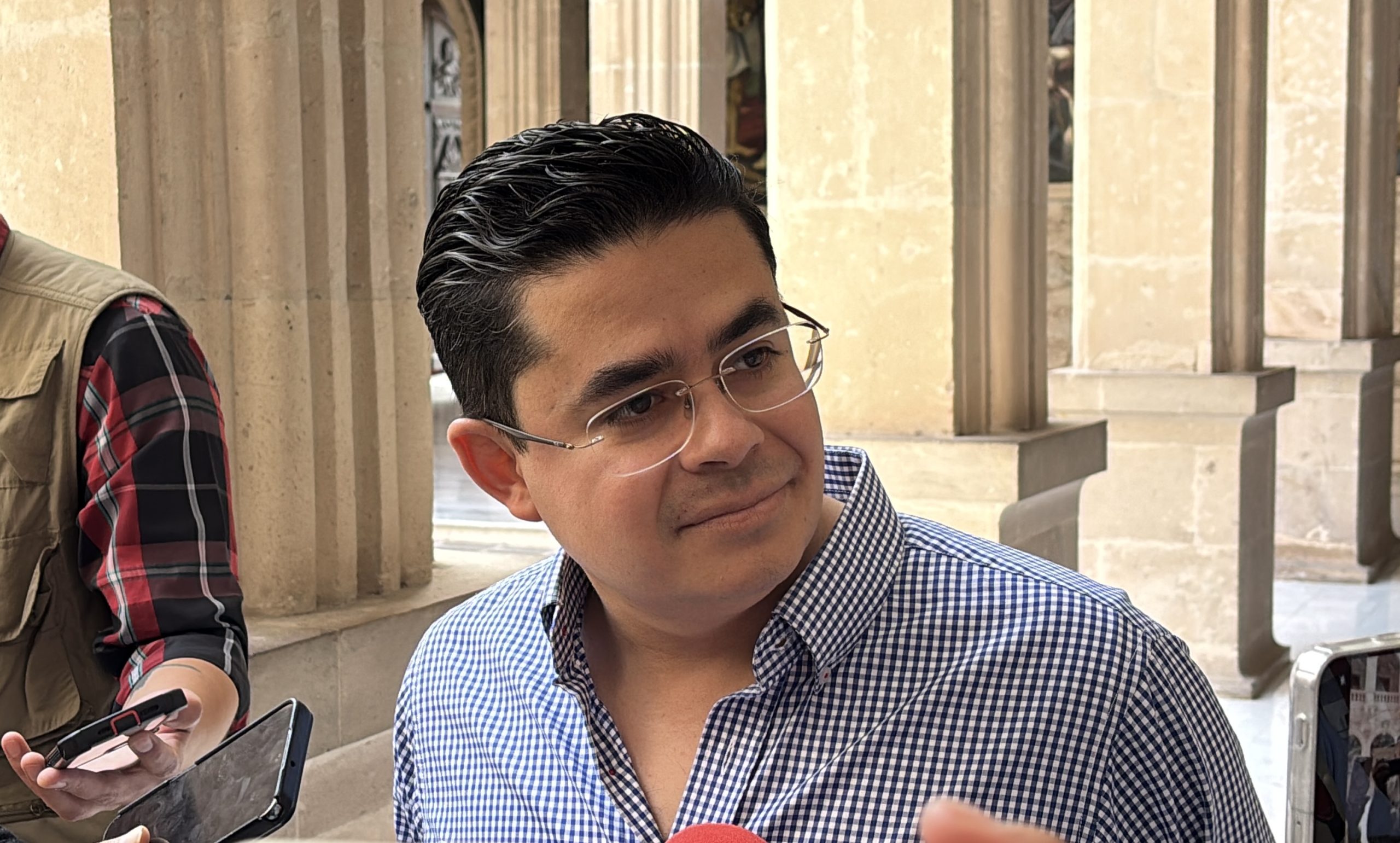 Becas a discapacidad avanzan al 90%: Loera
