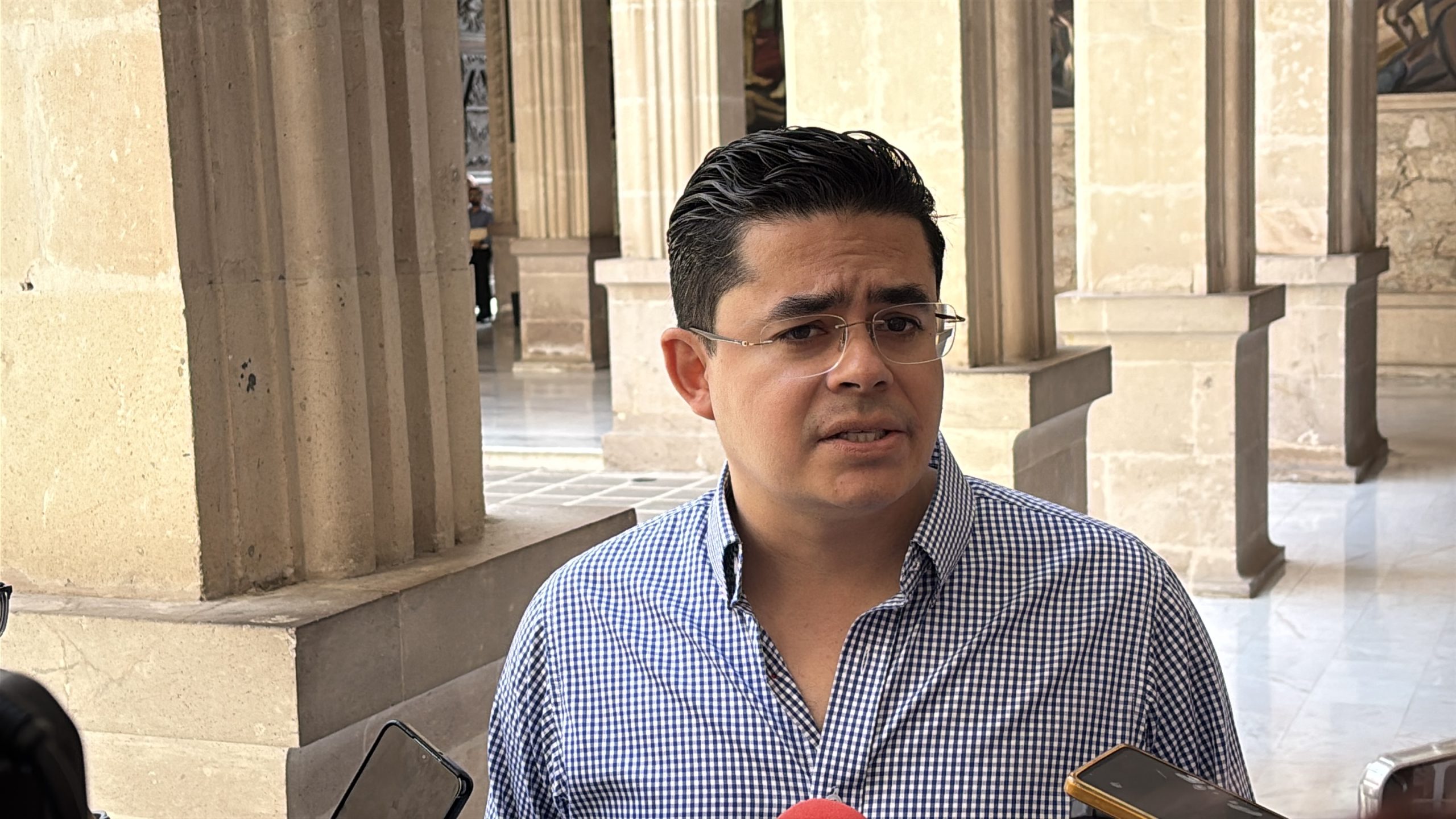 Loera destaca fuerza de liderazgos jóvenes en Chihuahua