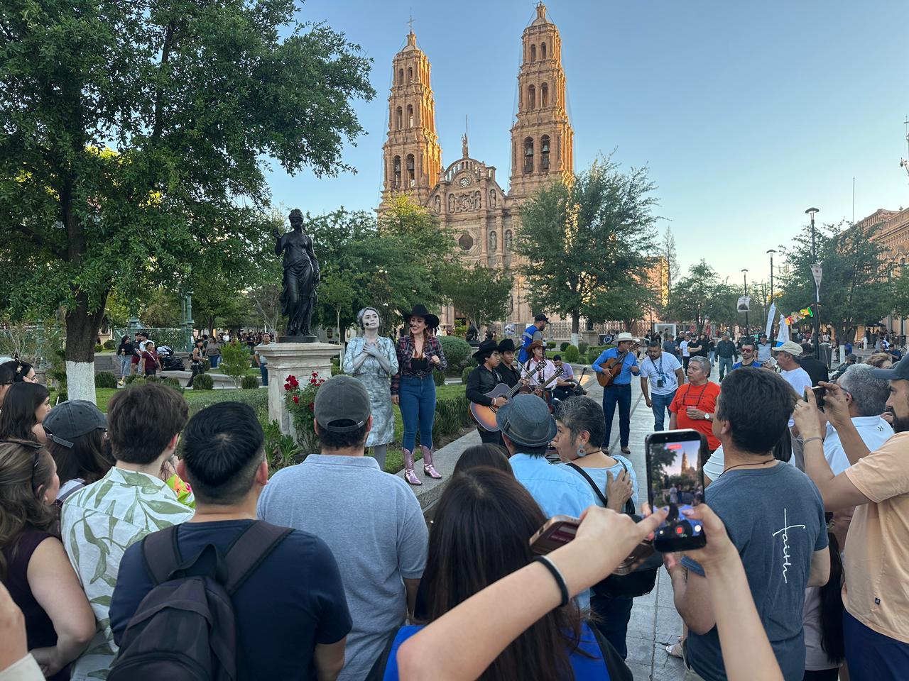 Culmina la FELIM con más de 20 mil visitantes