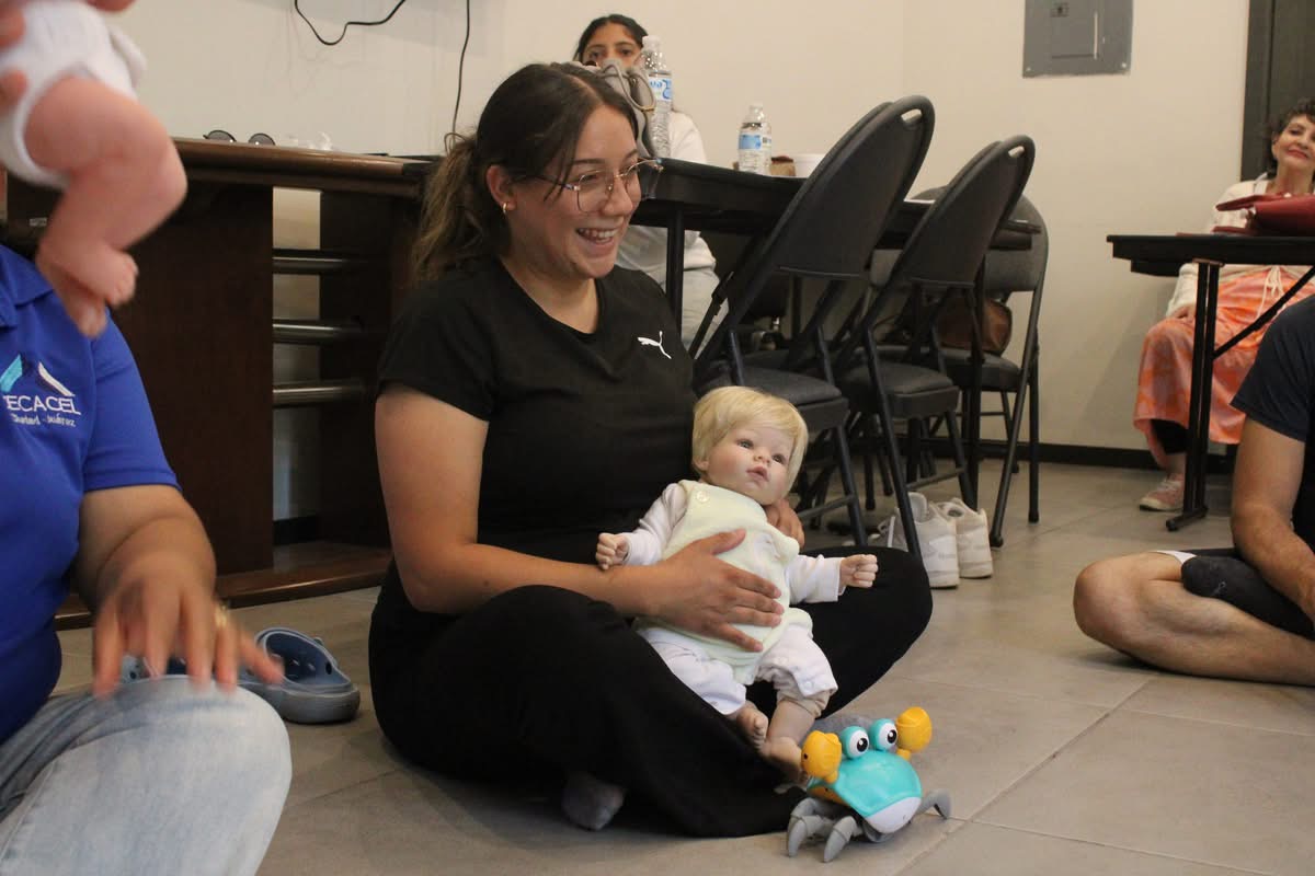 Impulsa Estado capacitación en estimulación temprana