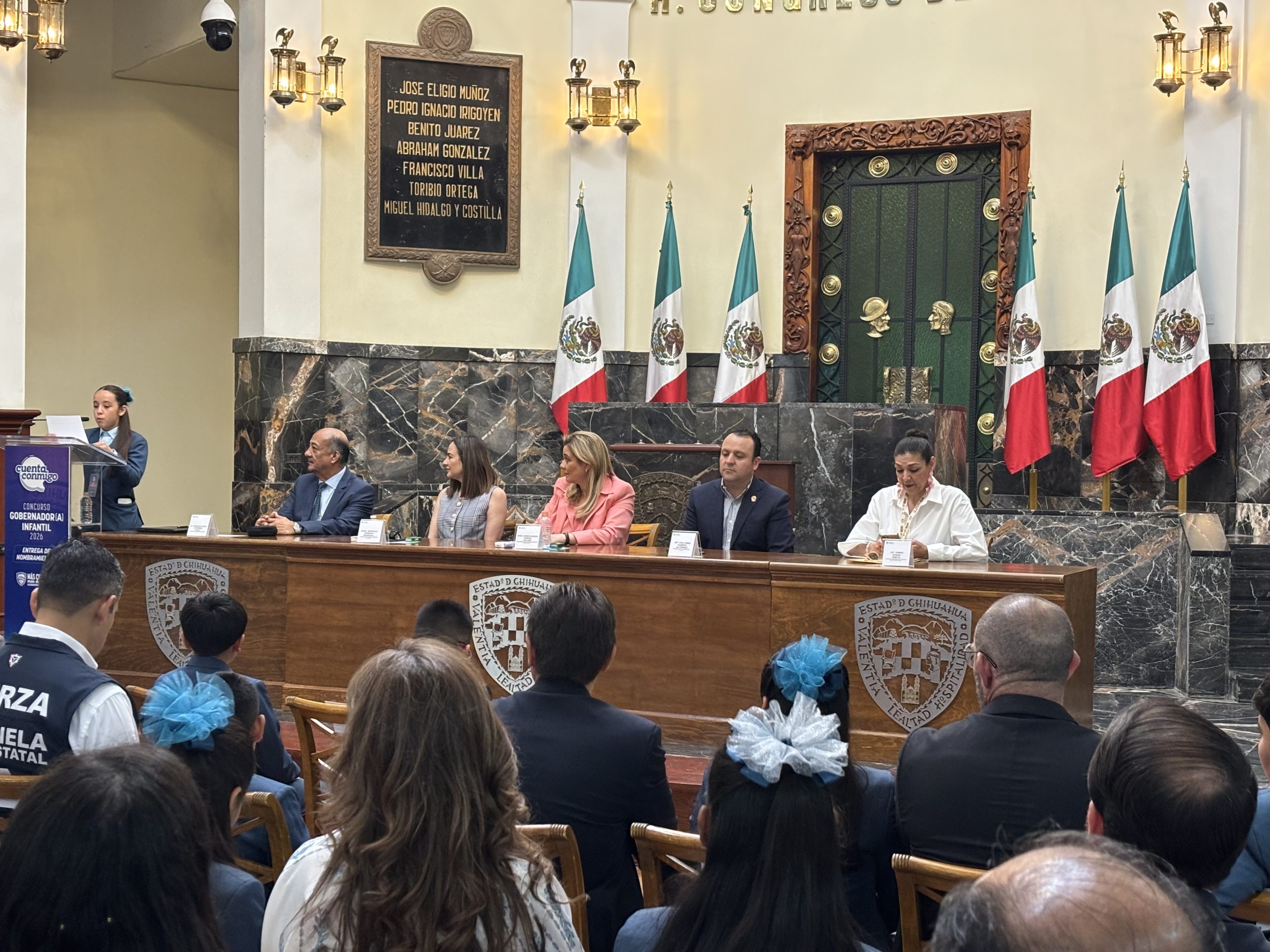 Nombran a gabinete infantil en Palacio de Gobierno