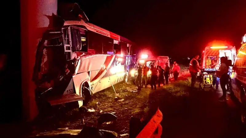 Camión de la tragedia venía de Torreón; traía a pacientes del IMSS