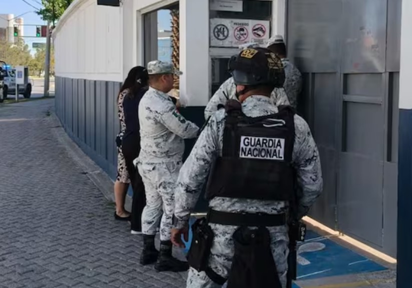 Acuden agentes de la AEI a rendir su declaración en la FGR