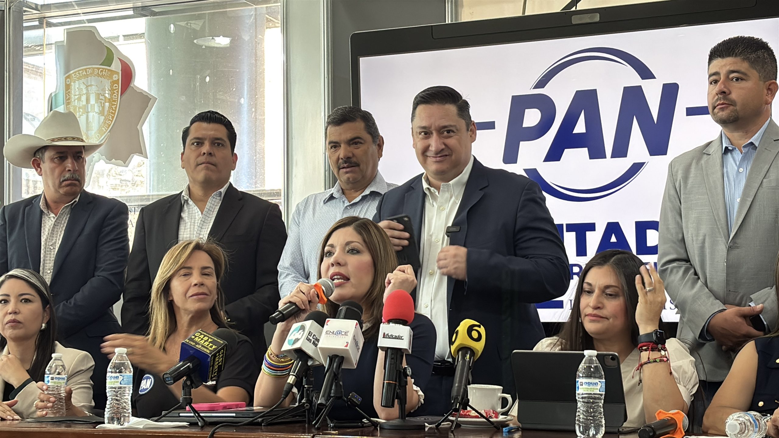 PAN acusa “cortina de humo” tras marcha de Morena