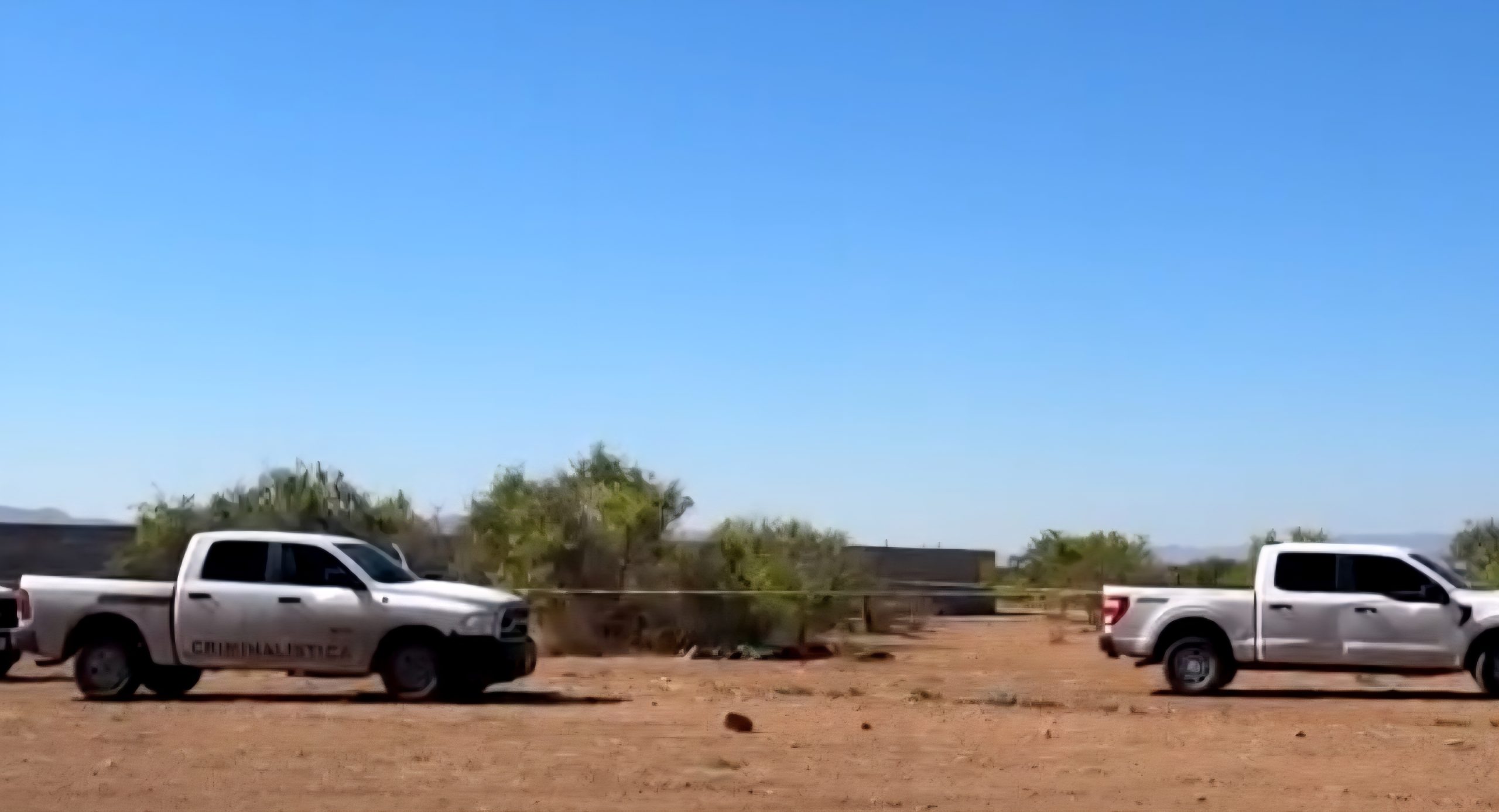 Dejan cuerpos con narcomensaje en Rancho Enmedio