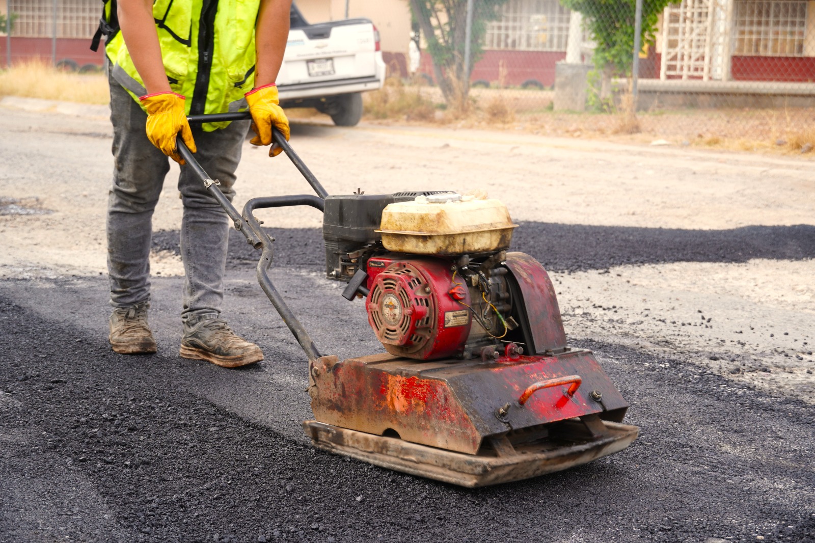 Atendió Municipio más de mil 100 baches durante última semana de abril