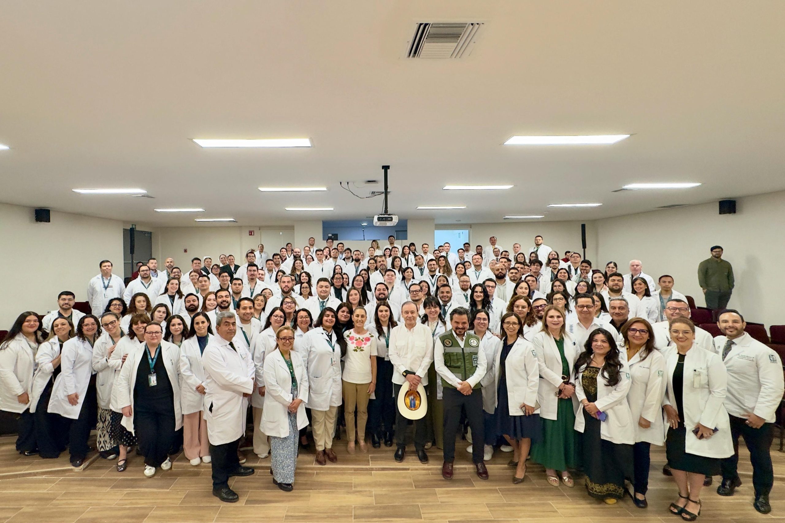 Inaugura Claudia Sheinbaum hospital general del IMSS en Sonora