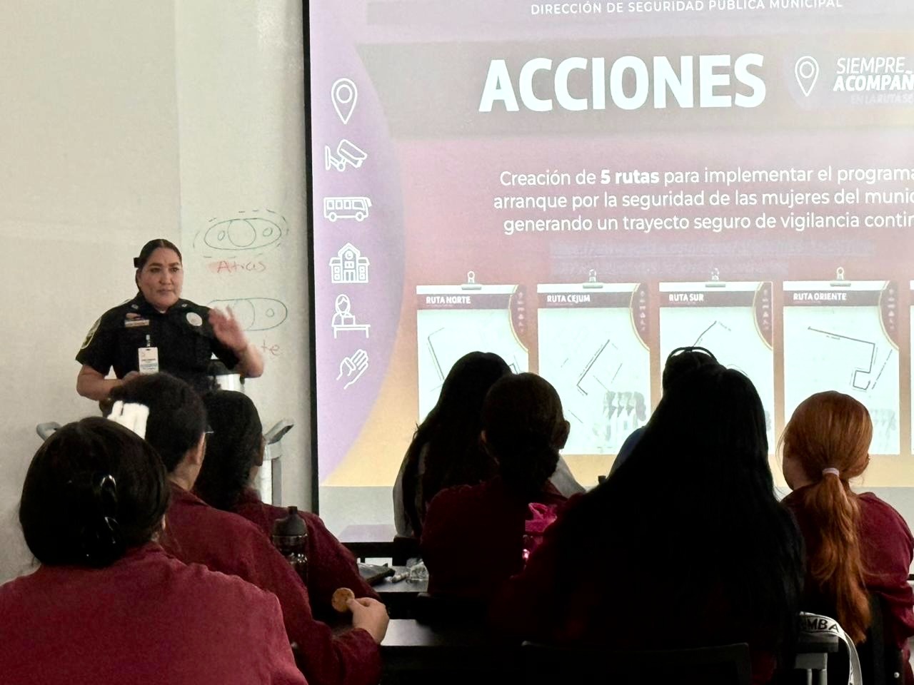 Da DSPM plática preventiva a mujeres de empresa Textron