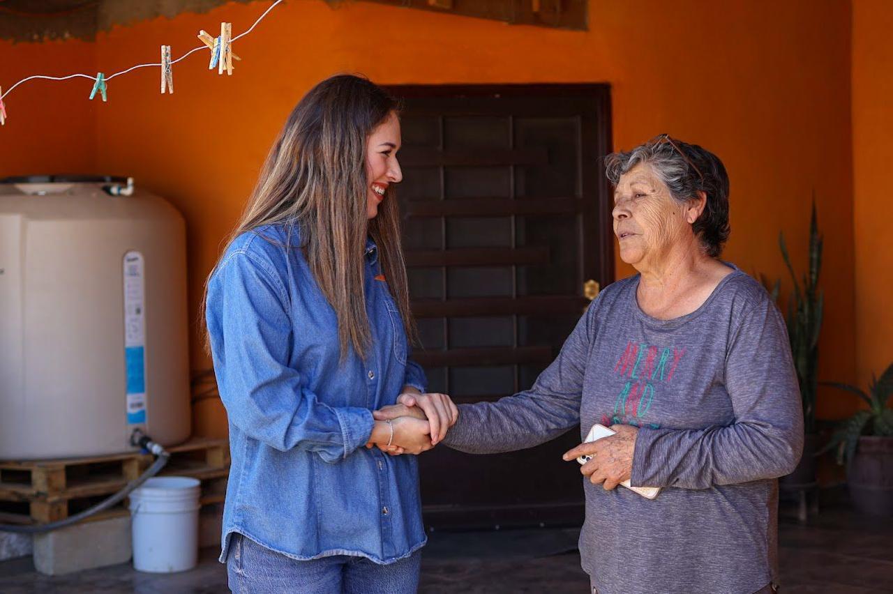 “La Esmeralda” recibe agua gratuita tras años de pagar pipas