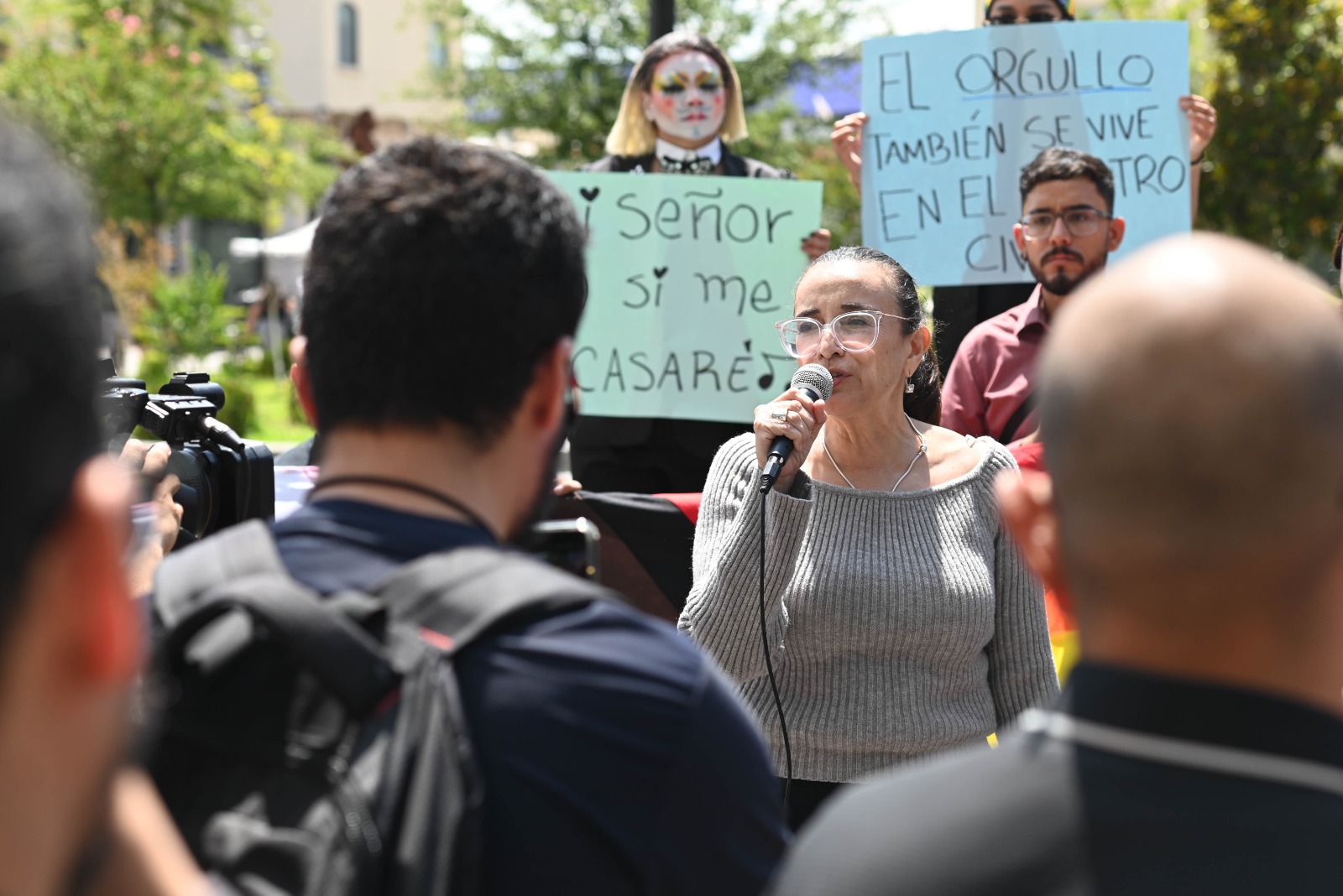 Leticia Ortega vota a favor dictamen sobre matrimonio igualitario
