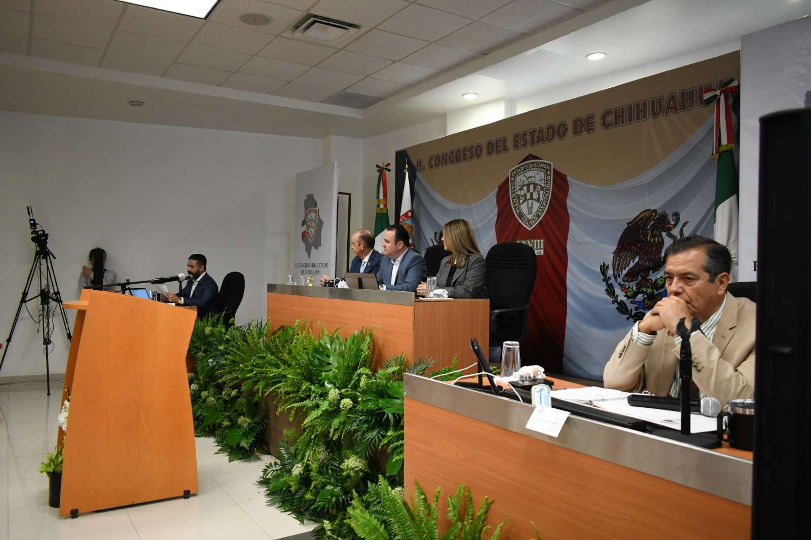 Caos en sesión del Congreso en Juárez; “frenaron” matrimonio igualitario, señalan
