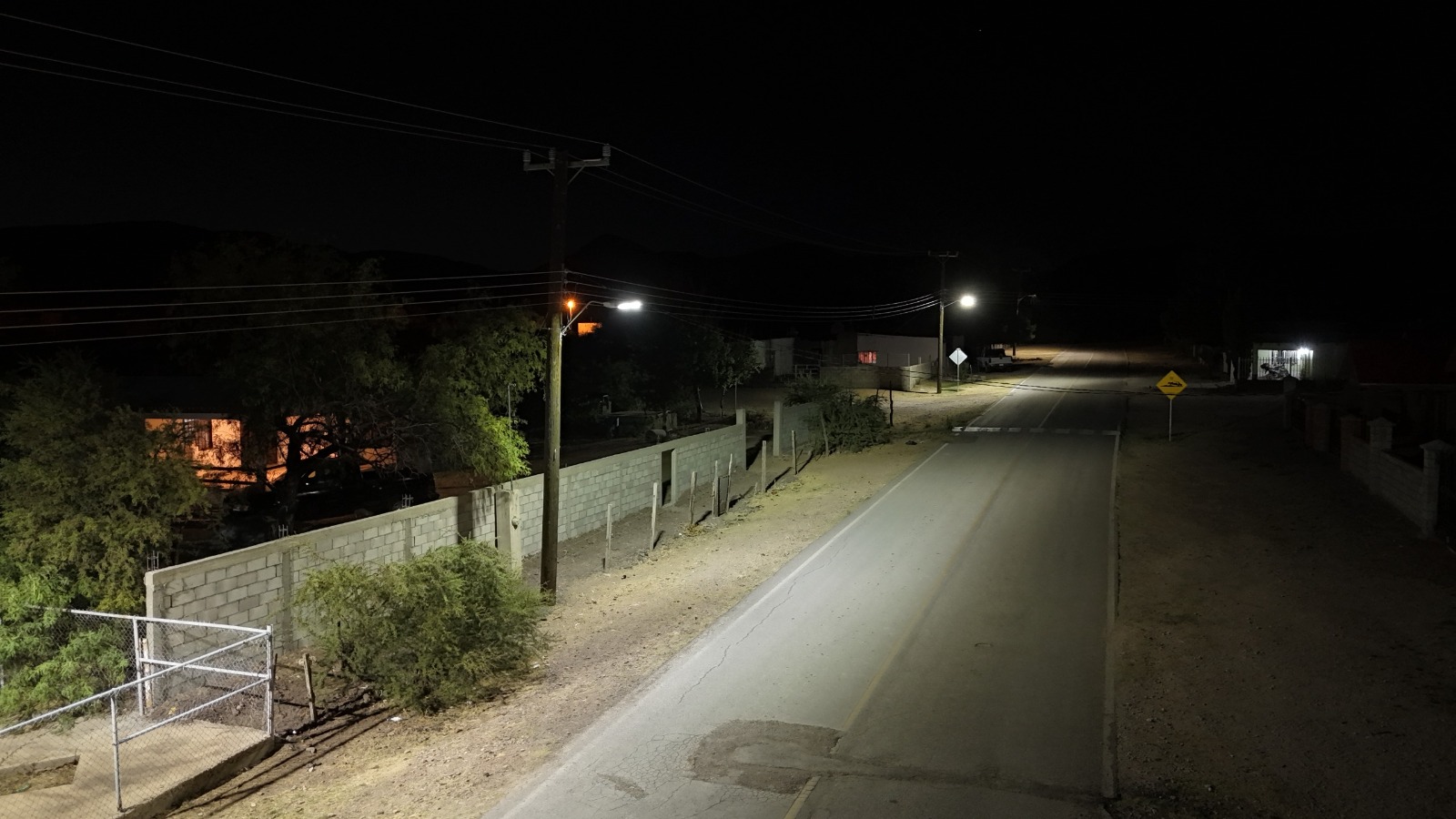 Avanza modernización de alumbrado LED en la zona rural