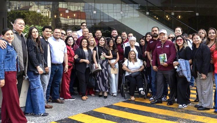 En unidad, acuden morenistas a consejo nacional del partido
