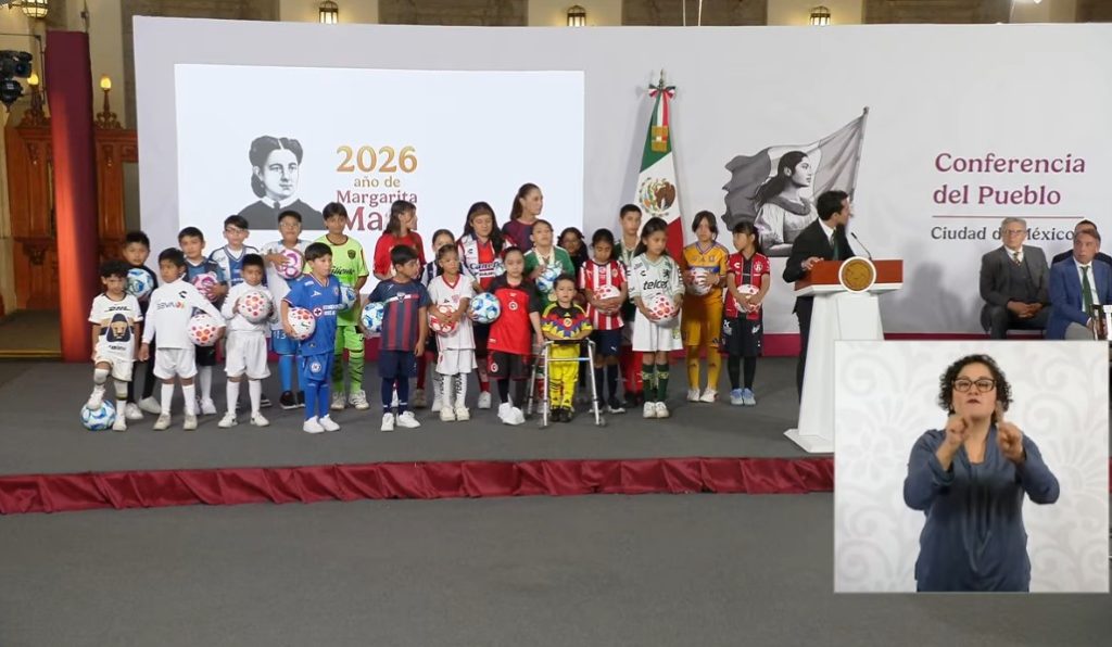 Clubes de fútbol abrirán escuelas para niñas y niños