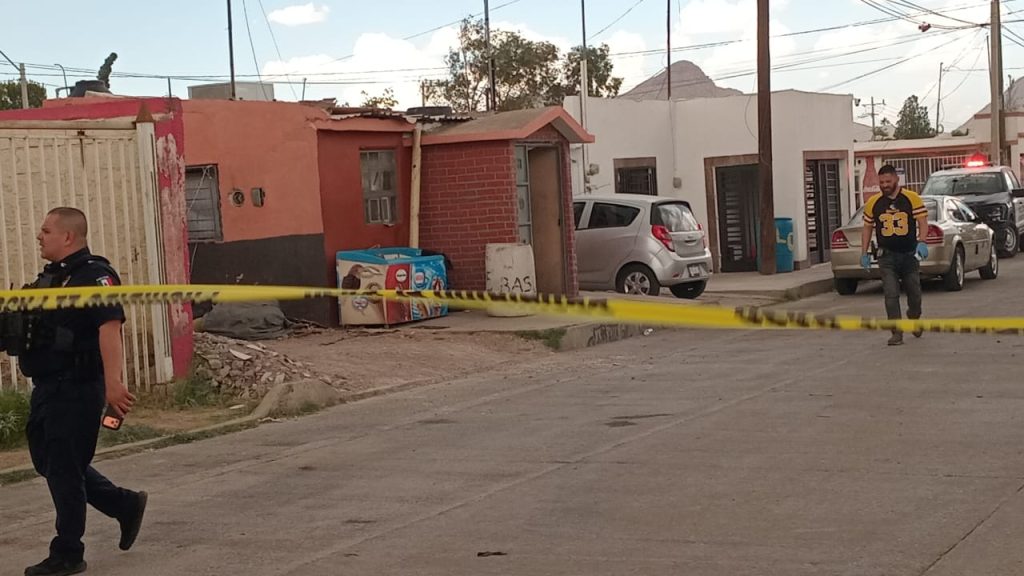 Acribillan a tres hombres en la colonia Villa