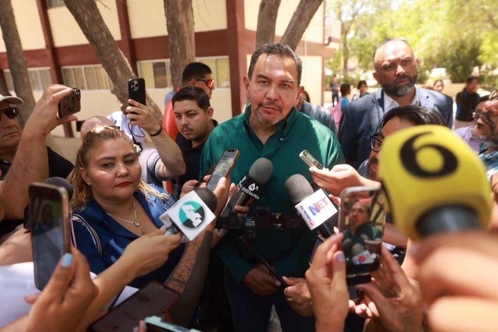 Solicitará Cruz Pérez Cuéllar licencia para retirarse del cargo