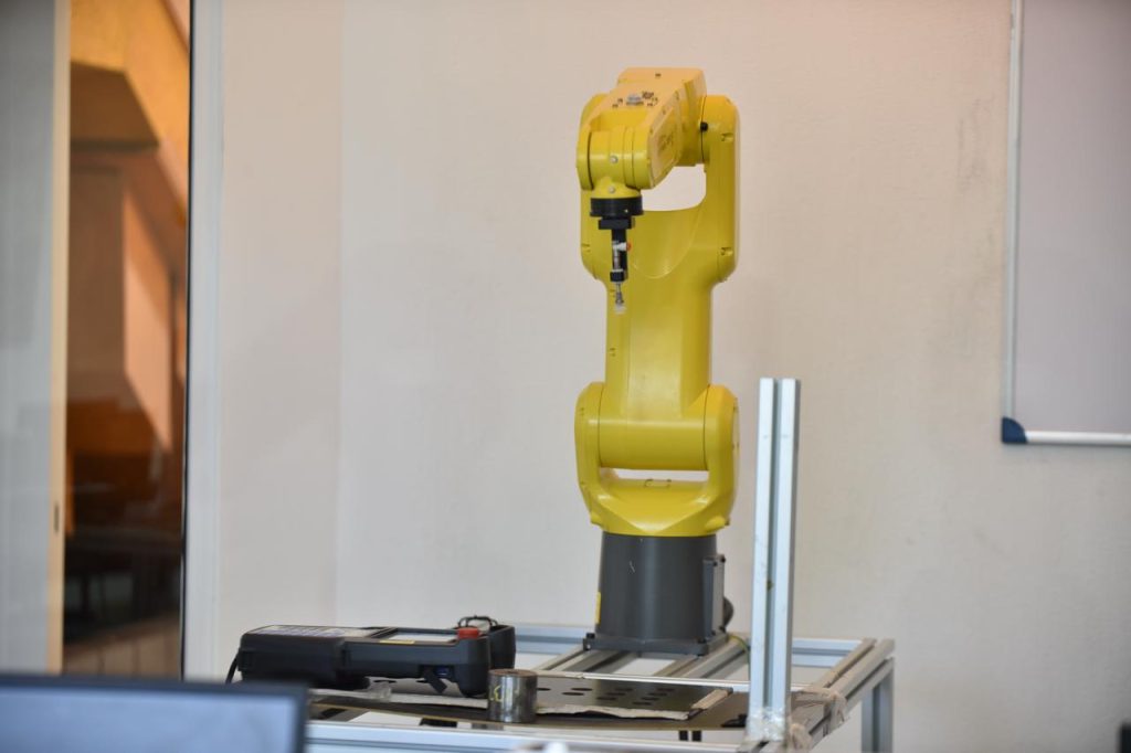 Inician los cursos de robótica en el Icatech de Juárez