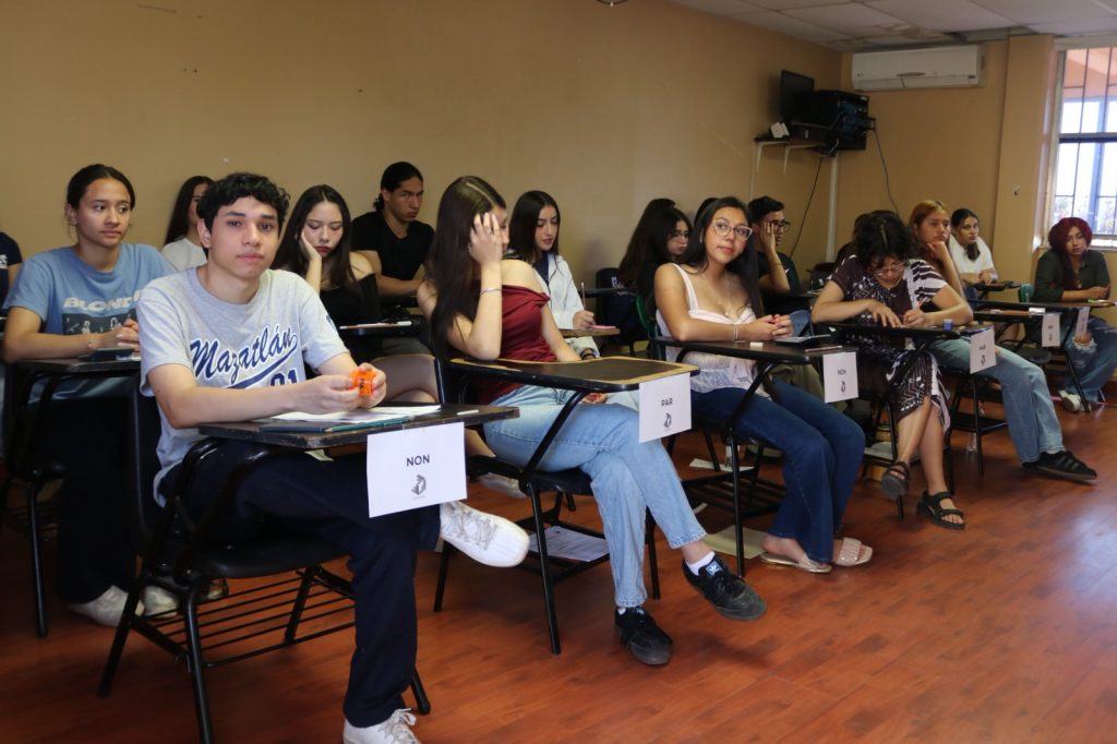Casi 10 mil presentaron examen en la UACH; resultados el 1 de julio