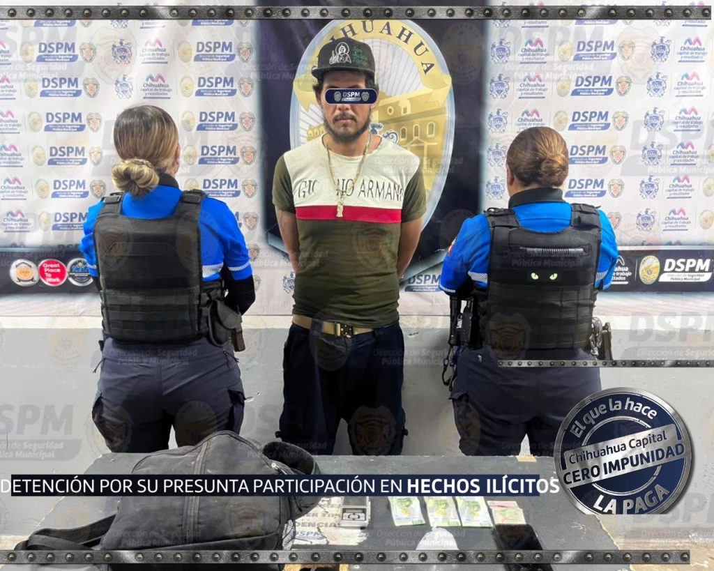 Cae sujeto con paquete con supuesto cristal en el centro