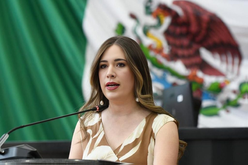 Desobedece JMAS Parral orden judicial y abandona a familias: Portillo