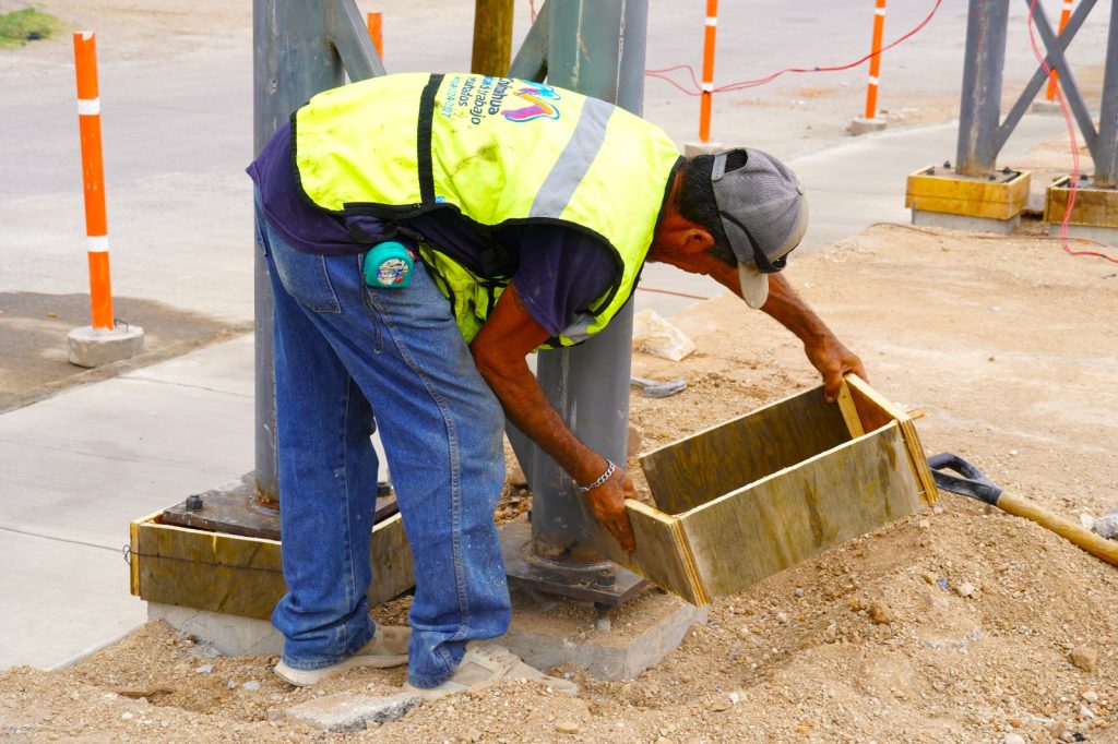 Construye Municipio domo en cancha de la Mármol II