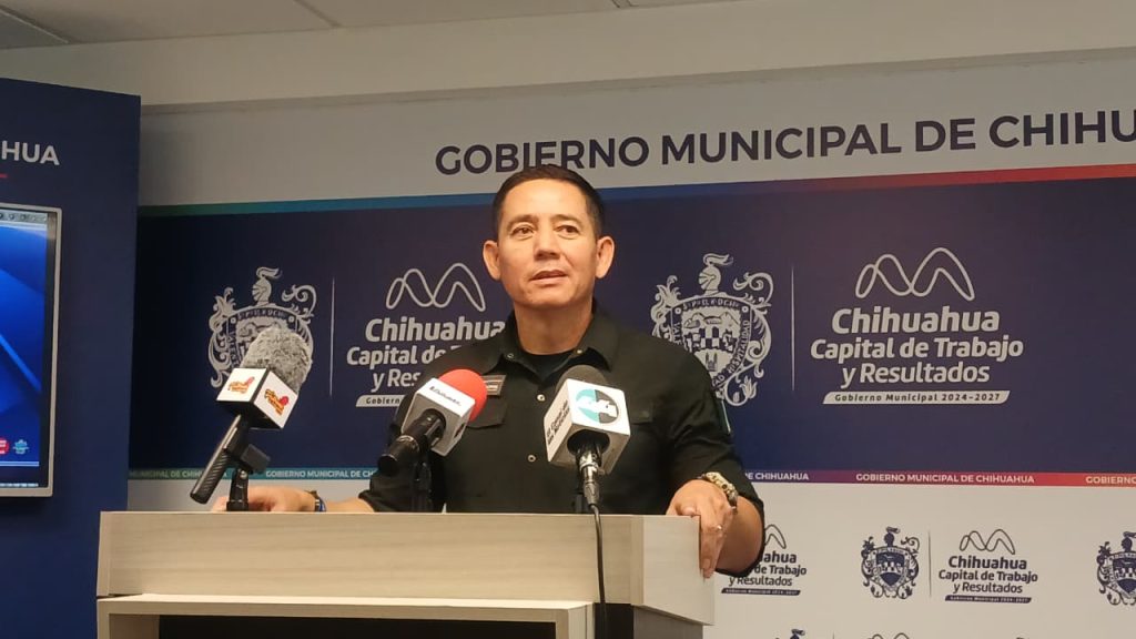 Descarta Salas renunciar a la dirección de la DSPM