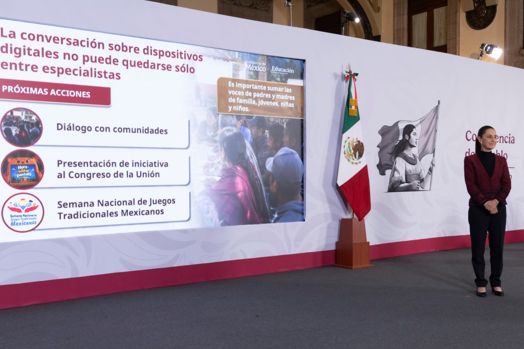 Anuncia Claudia Sheinbaum foros regionales para crear consenso para regular uso de redes sociales en niñas, niños y adolescentes