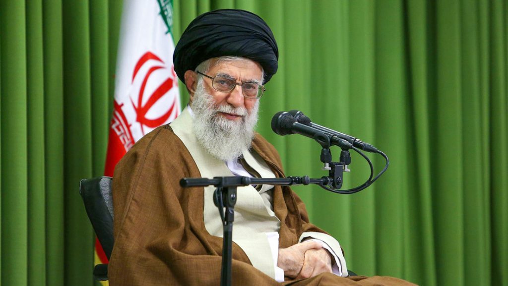 Irán promete que los responsables de la muerte de Alí Jameneí “recibirán su castigo”
