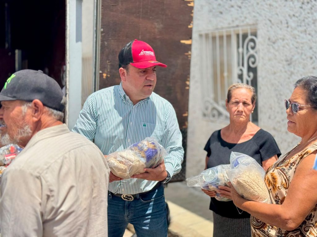 Memo Ramírez mantiene presencia en colonias de Parral