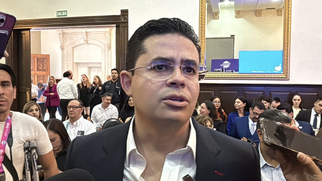Estado evalúa daños tras lluvias en Parral