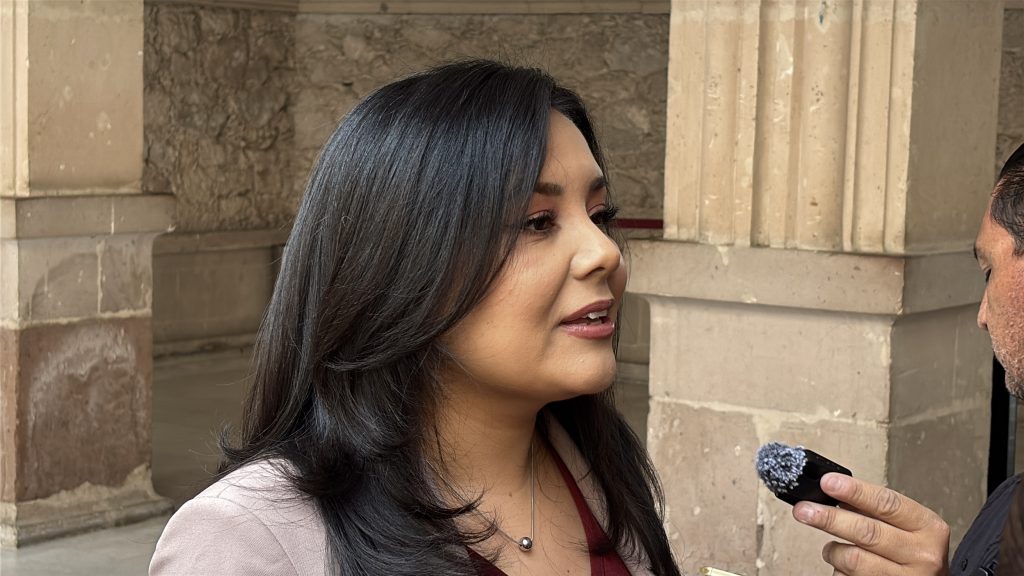 Advierten por engaños a beneficiarios de programas del Bienestar