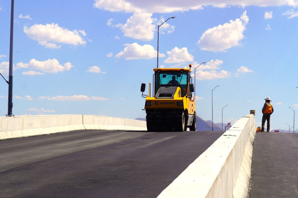 Alcanza paso superior de la avenida Fuerza Aérea el 90% de avance