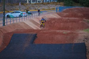 Realiza Municipio adecuaciones en pista de bicicross de la Cantera