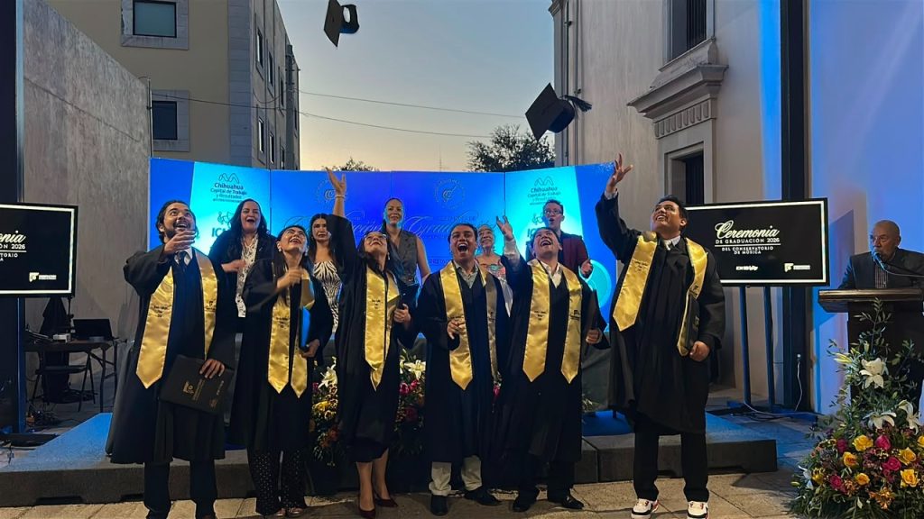 Egresa nueva generación del Conservatorio de Música