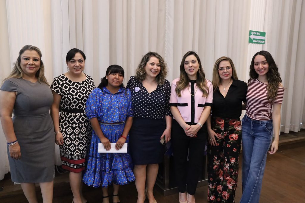 Finaliza jornada de ponencias de las ganadoras del Cabildo de Mujeres