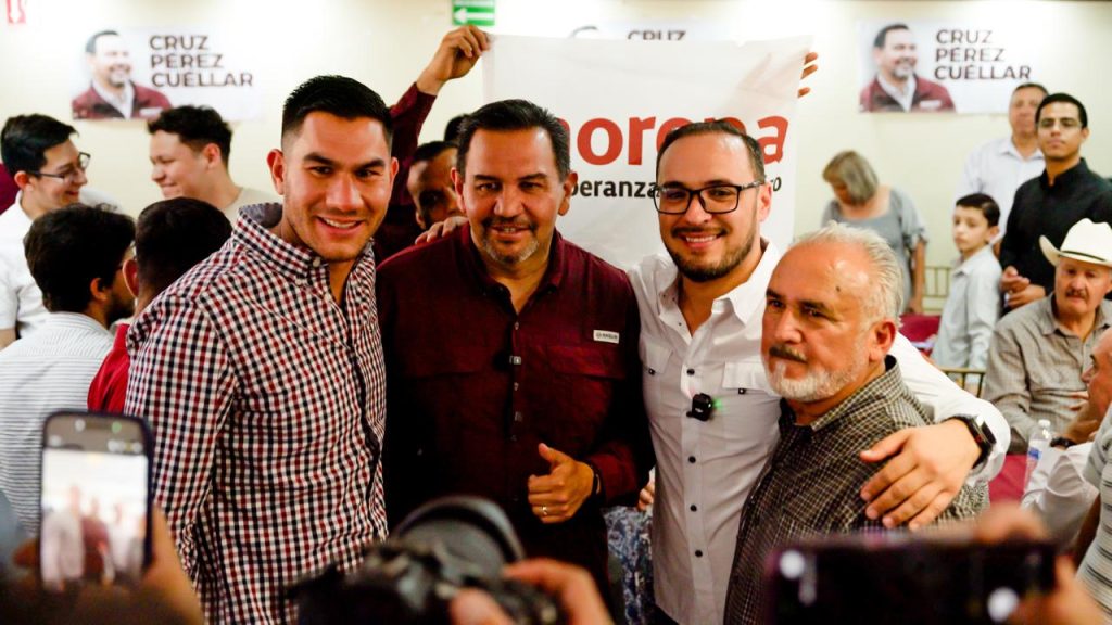 Héctor Ochoa acerca importante estructura política a Pérez Cuéllar