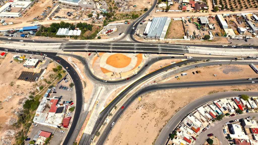 Ultiman detalles del puente de carretera Aldama