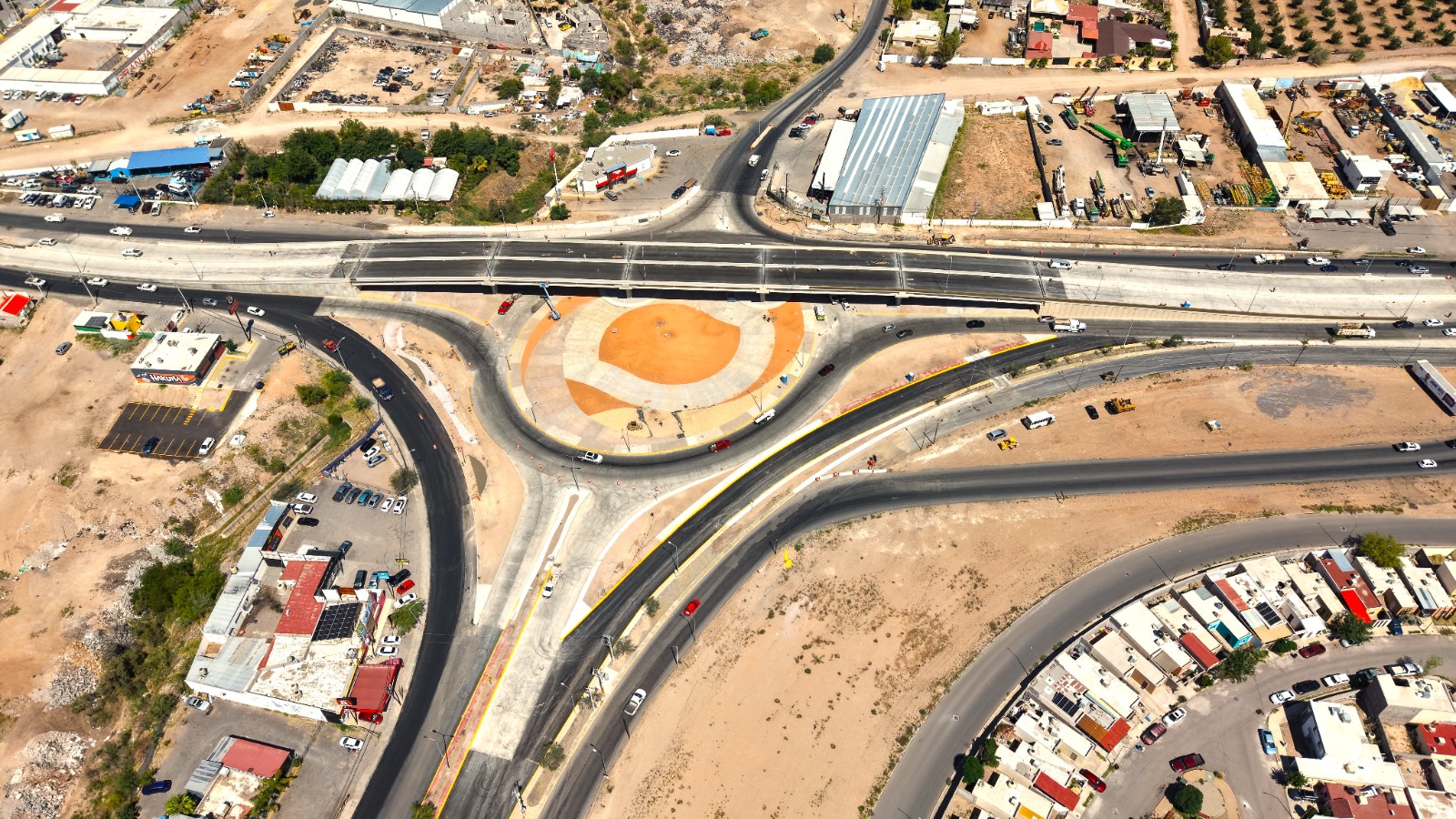 Ultiman detalles del puente de carretera Aldama