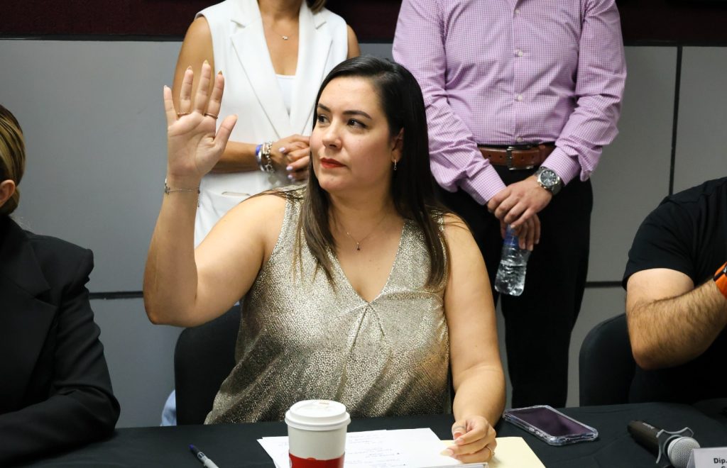 “Si dicen sí al Poniente 5, también digan sí a reunirse con Bonilla”