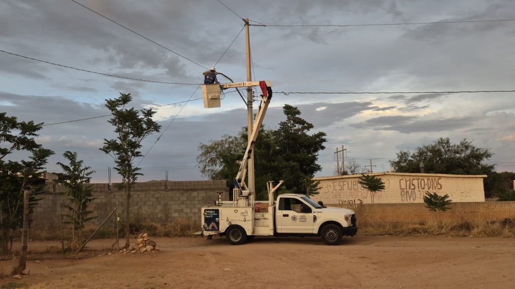 Cuarenta ejidos ya cuentan con alumbrado LED