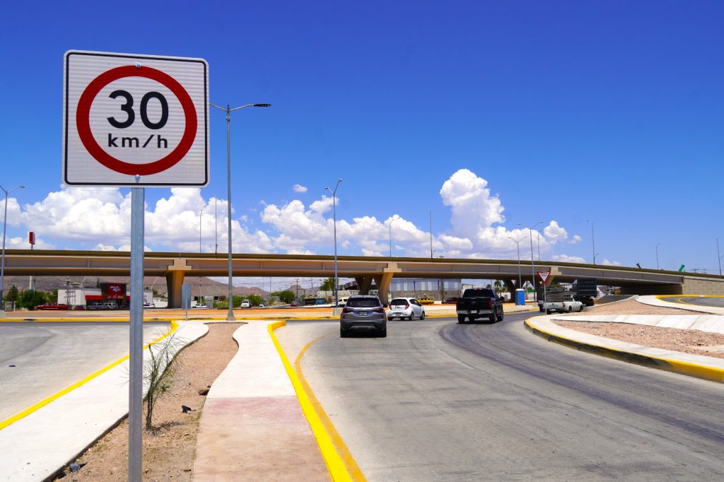 Abre Municipio circulación total en la glorieta del puente carretera de av. Fuerza Aérea